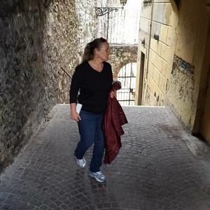 Meet your Posher, Cynthia